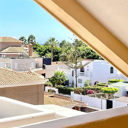 Beautiful In With Shared Pool Roquetas de Mar