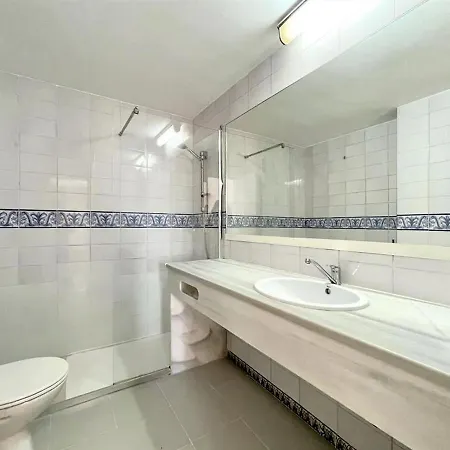 Apartment Beautiful In With Shared Pool Roquetas de Mar