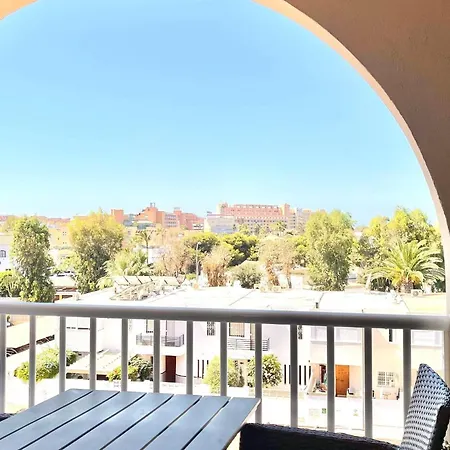 Apartment Beautiful In With Shared Pool